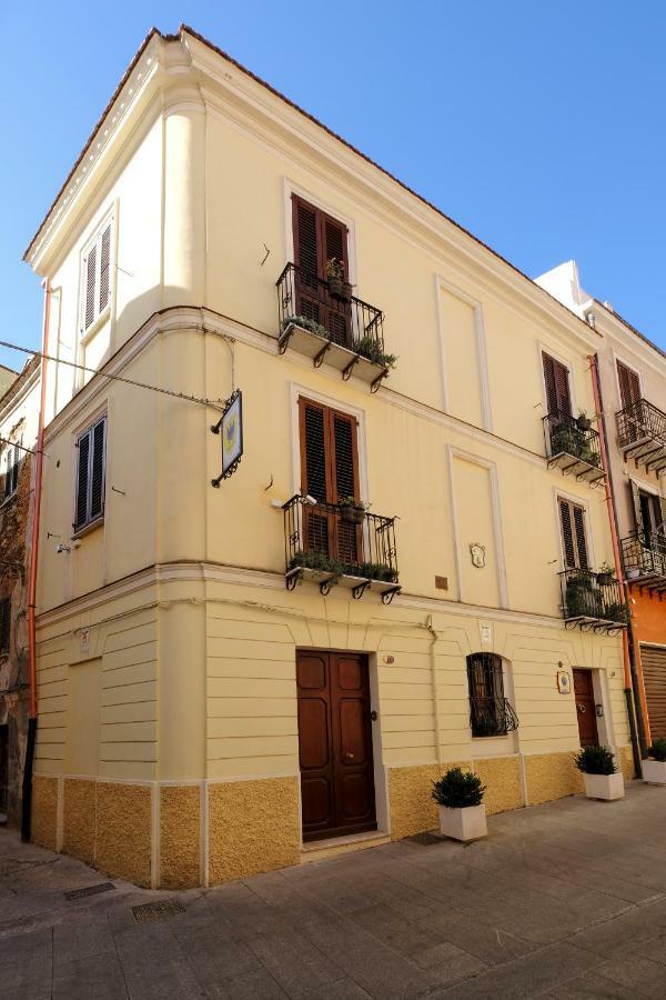Bed & Breakfast L'Aquilino Iglesias Exterior photo